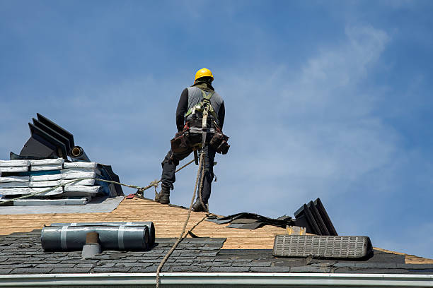 Professional Gutter Installation technician working in West Monroe, MI